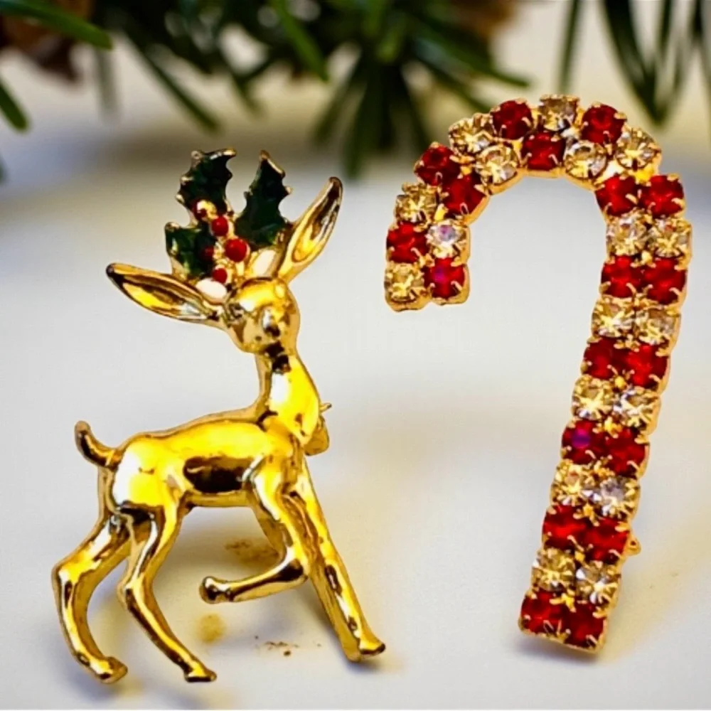 Christmas Vintage Brooch Gerrys Reindeer Enamel + Rhinestone Candy Cane